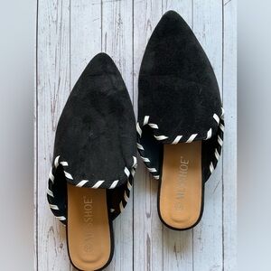 Women's Black and White Musshoe Slip-On Mule Loafers, Size 8.5